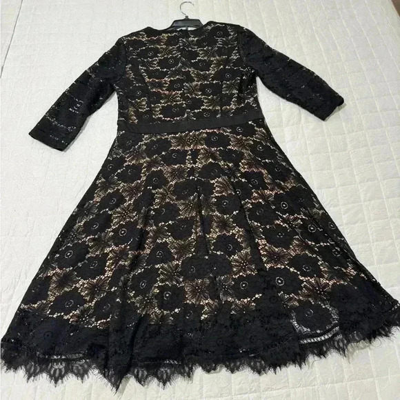 Twink Lady Pretty Black Lac Dress - Size Large - Picture 5 of 5